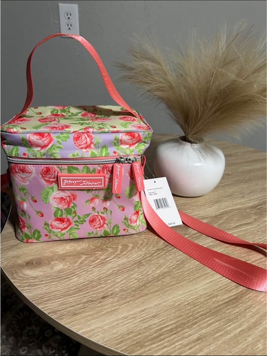 Betsey Johnson Handbags - Betsey Johnson Pink Floral Cooler